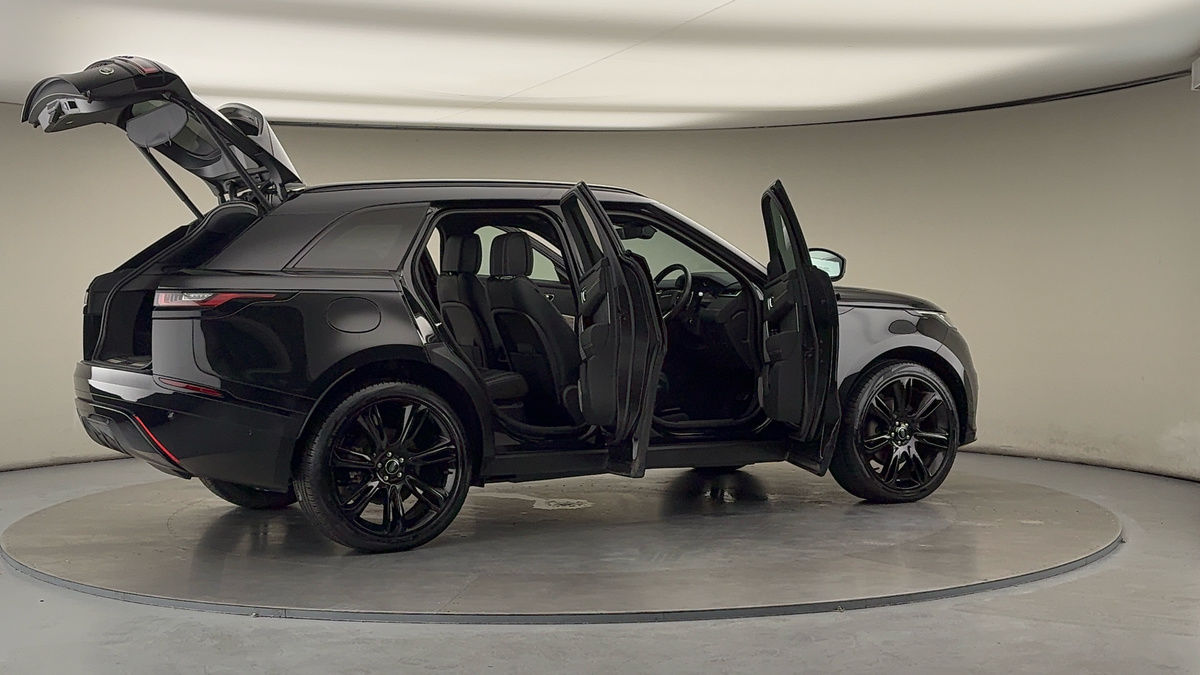 More views of Land Rover Range Rover Velar