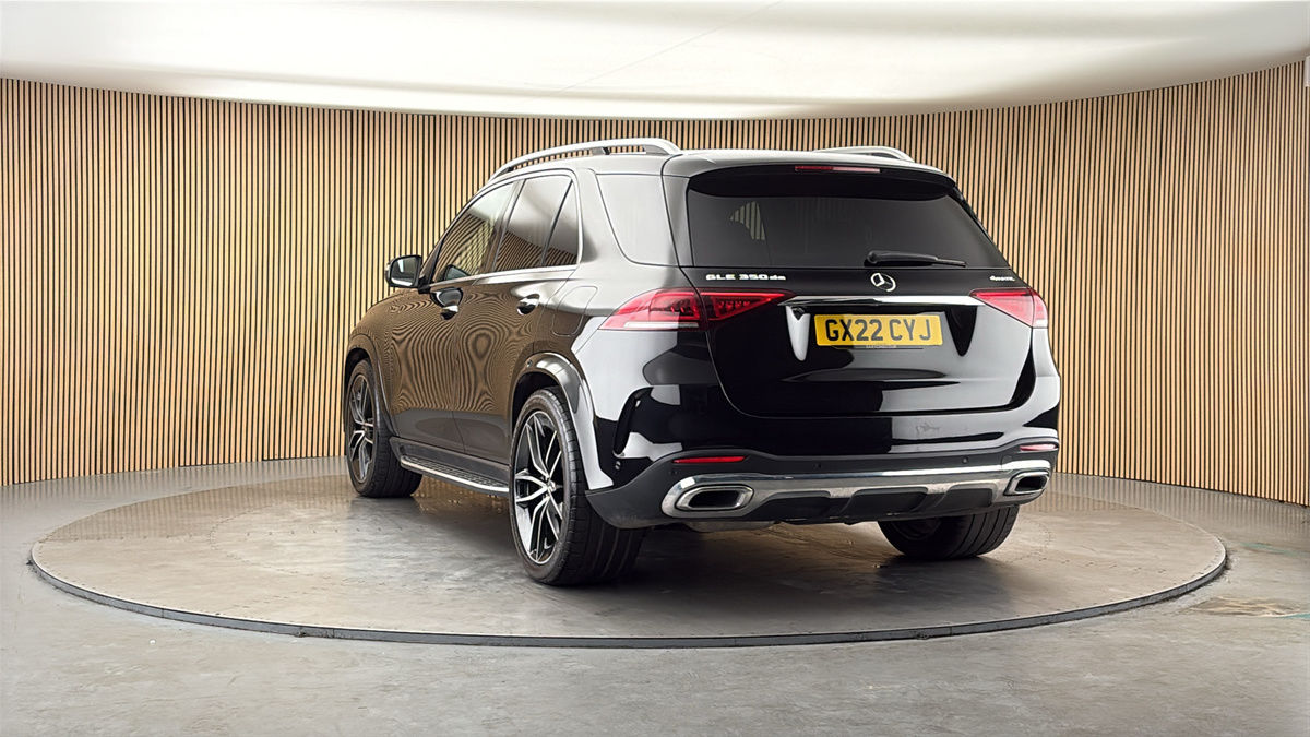 More views of Mercedes-Benz GLE