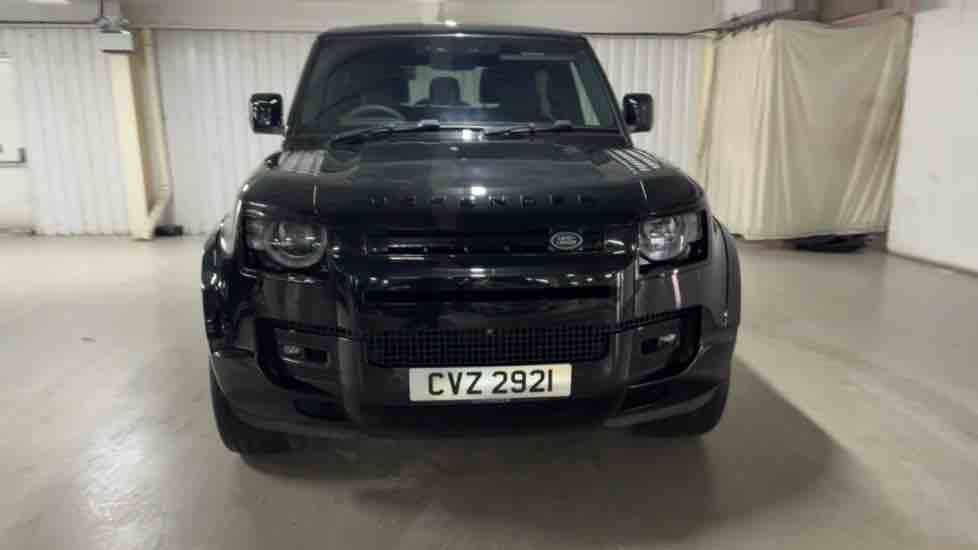 More views of Land Rover Defender 90