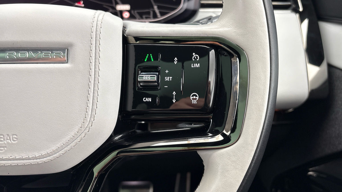 Land Rover Range Rover Sport Image 14