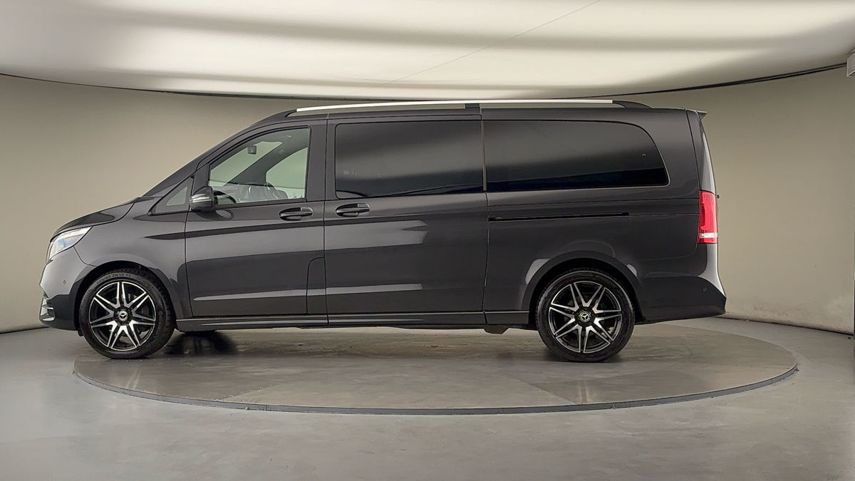 More views of Mercedes-Benz V Class