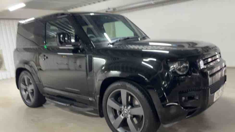 More views of Land Rover Defender 90