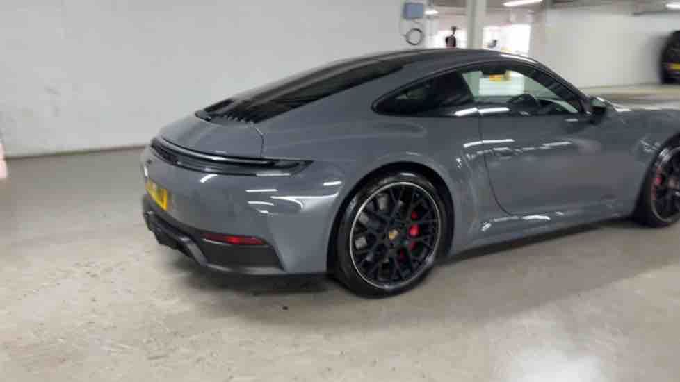 More views of Porsche 911