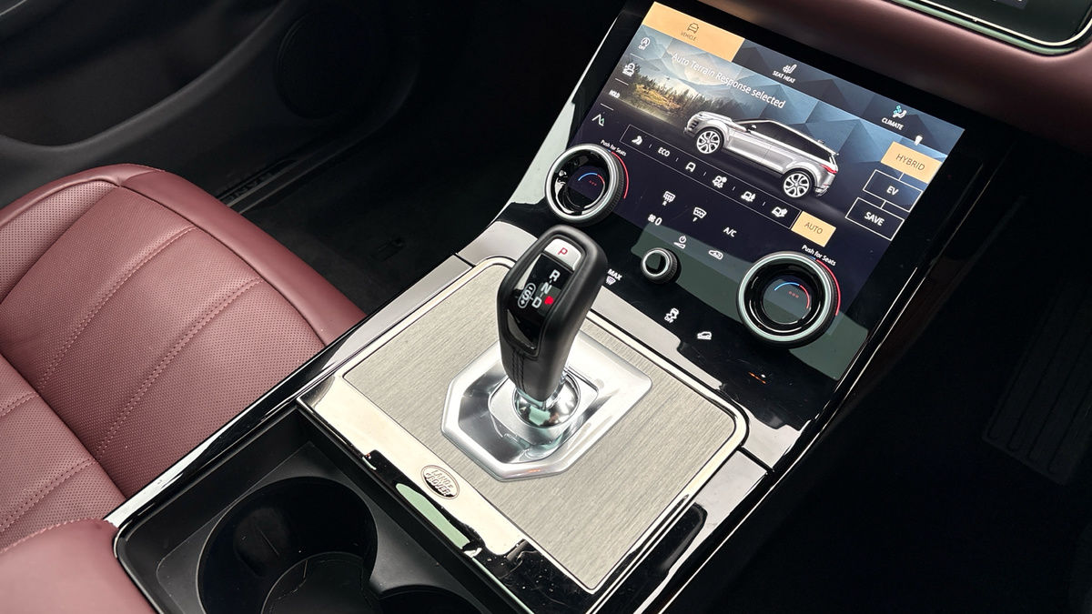 Land Rover Range Rover Evoque Image 18