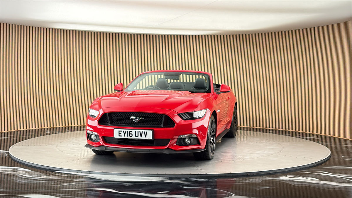 More views of Ford Mustang