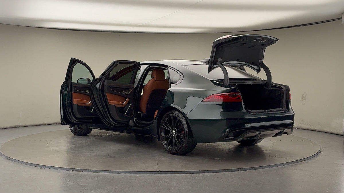 More views of Jaguar XF