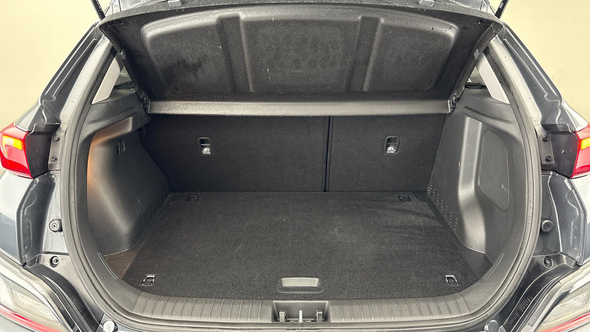 Hyundai KONA Image 11