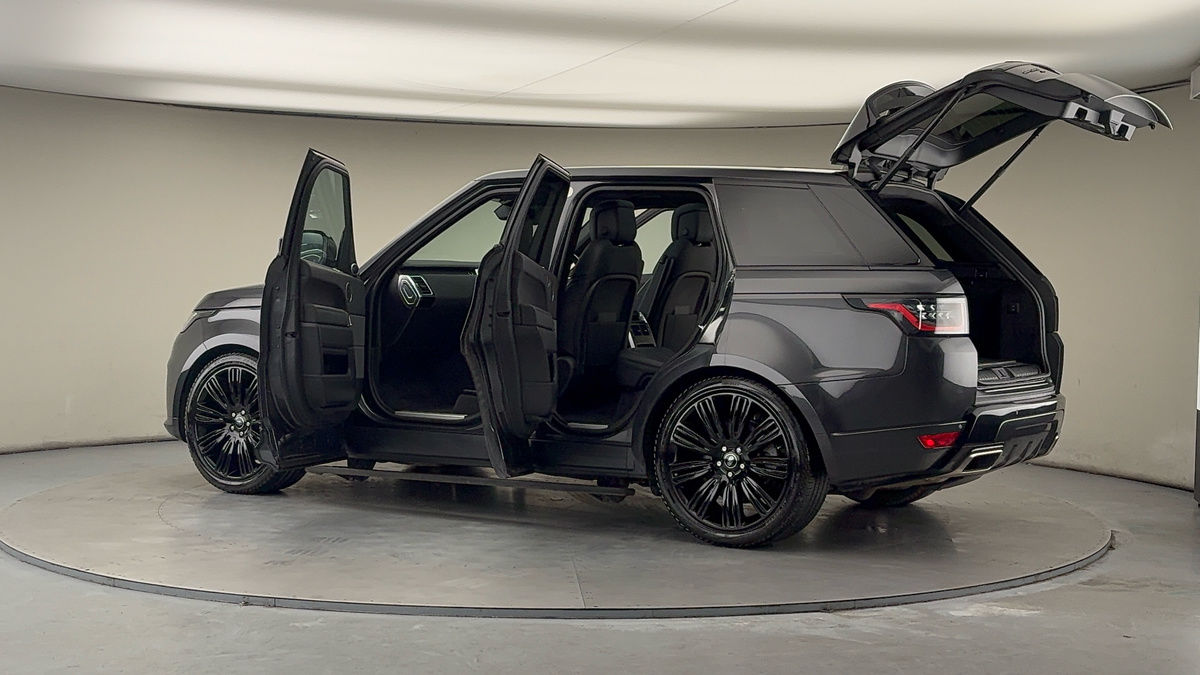 More views of Land Rover Range Rover Sport