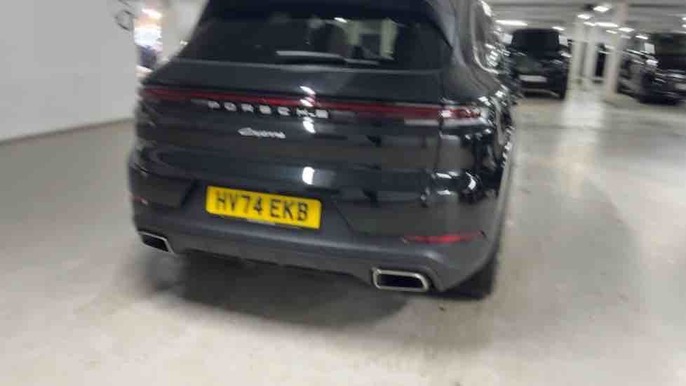 More views of Porsche Cayenne