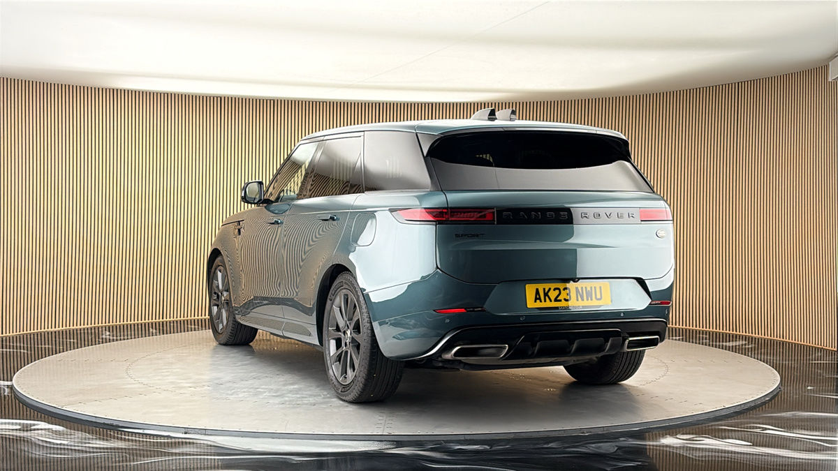 More views of Land Rover Range Rover Sport