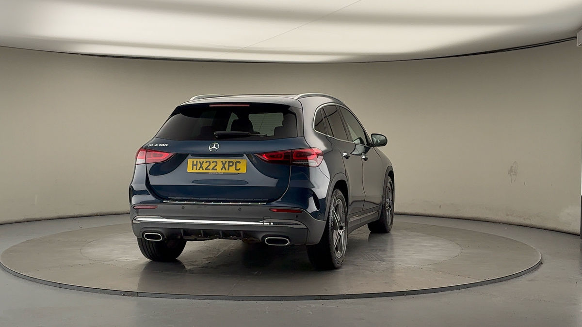 More views of Mercedes-Benz GLA