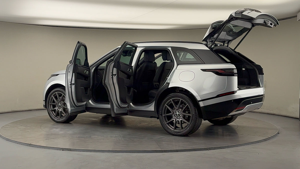 More views of Land Rover Range Rover Velar