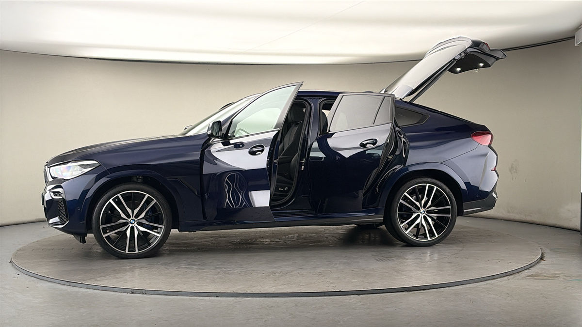 More views of BMW X6