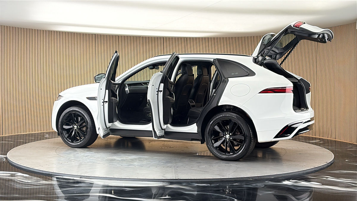 More views of Jaguar F-PACE