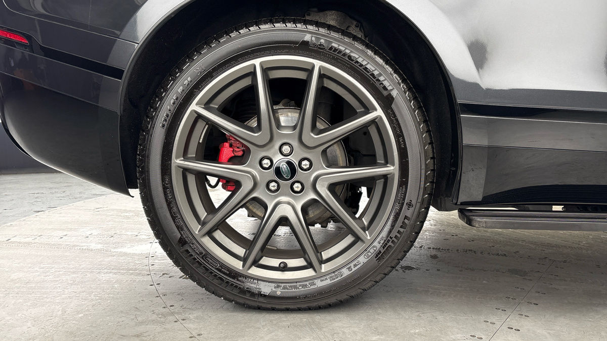 Land Rover Range Rover Velar Image 10