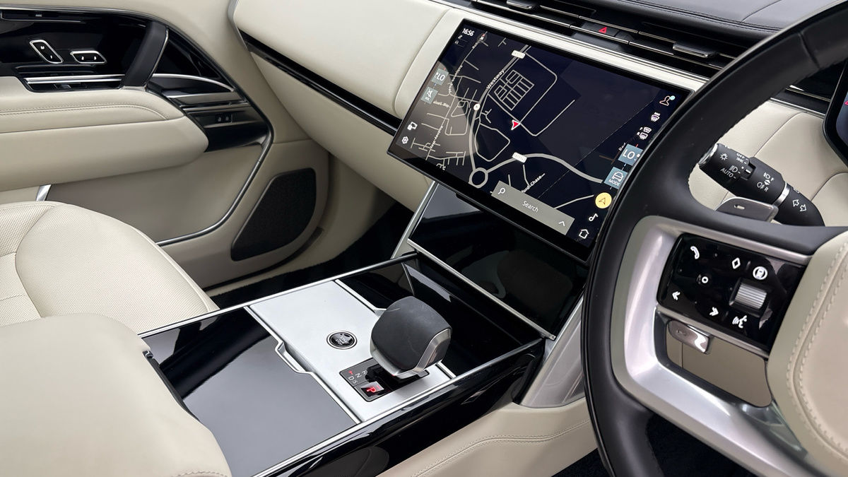 Land Rover Range Rover Image 18