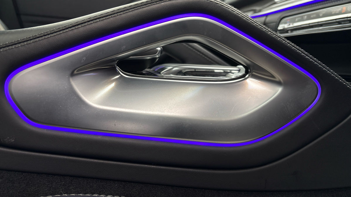 More views of Mercedes-Benz GLE