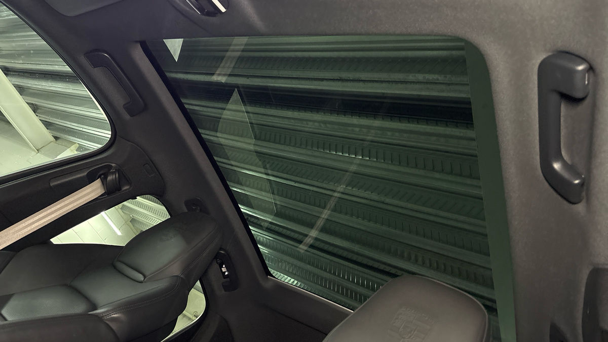 Porsche Cayenne Image 6