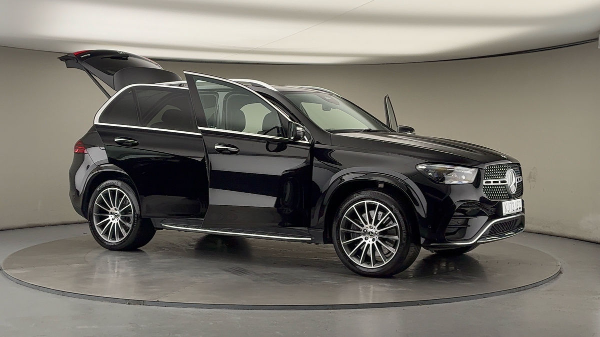 More views of Mercedes-Benz GLE