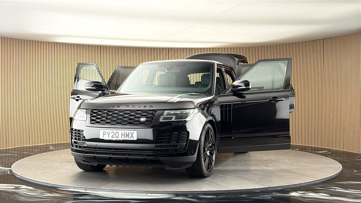 More views of Land Rover Range Rover