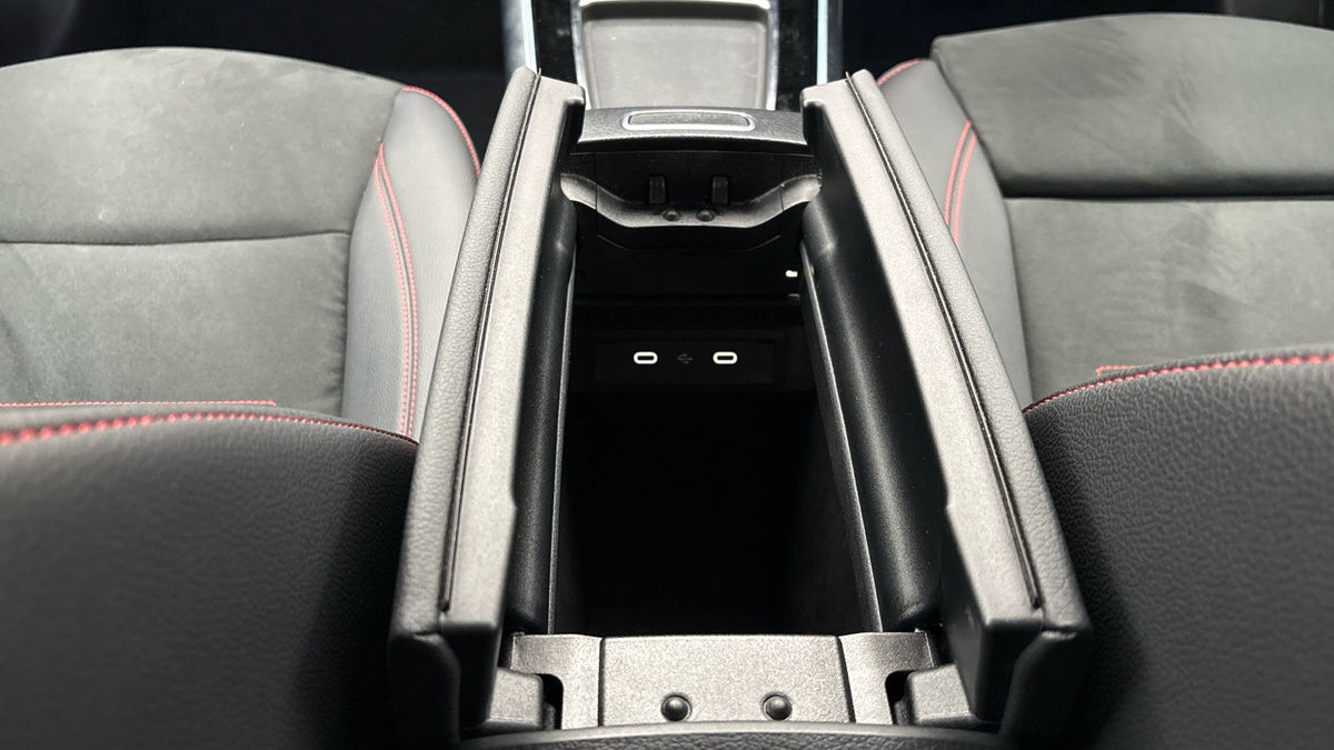 Mercedes-Benz GLA Image 31