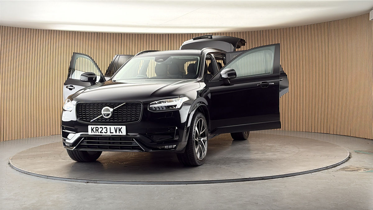 More views of Volvo XC90