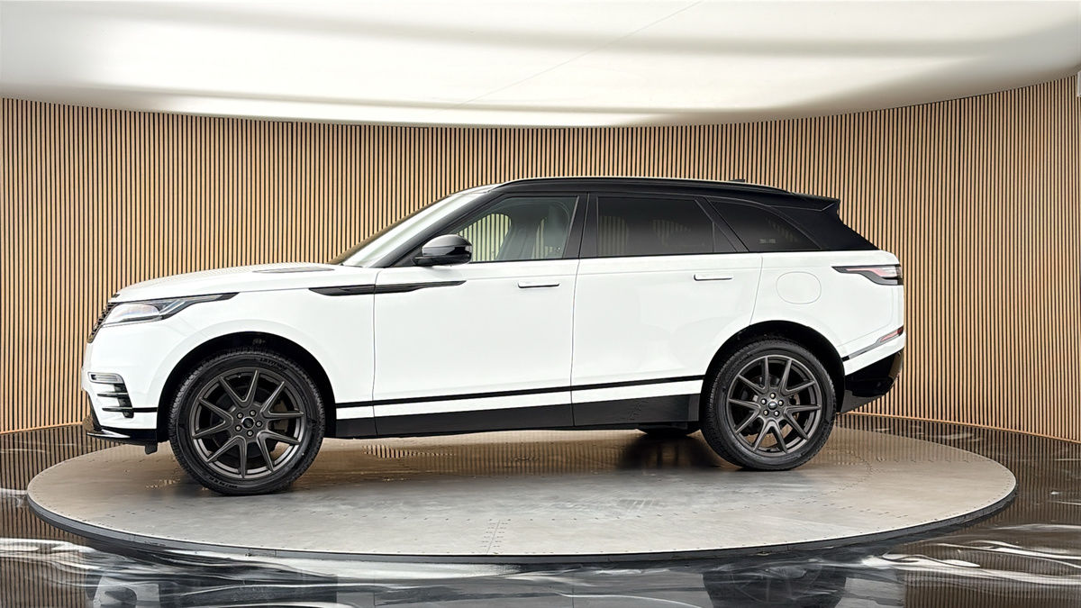 More views of Land Rover Range Rover Velar