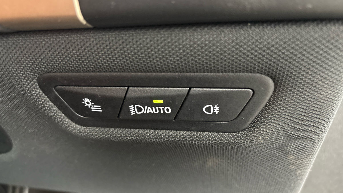 BMW iX Image 27