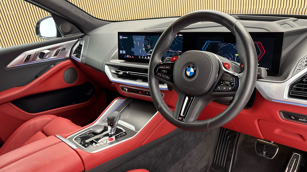 BMW XM Image 5