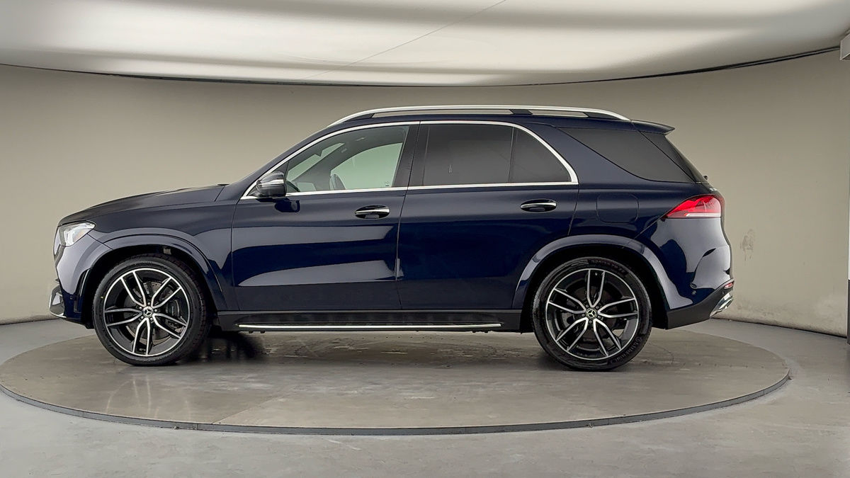 More views of Mercedes-Benz GLE