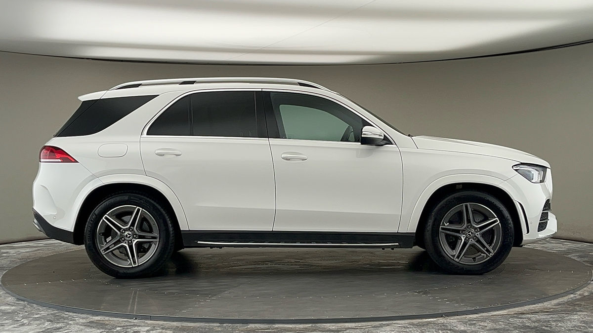 Mercedes-Benz GLE Image 16