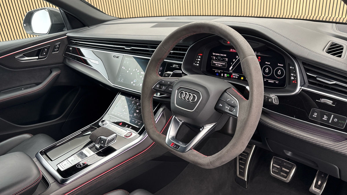 Audi RSQ8 Image 5
