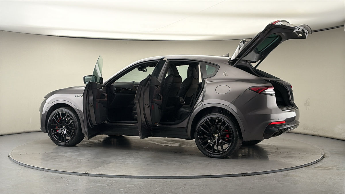 More views of Maserati Levante