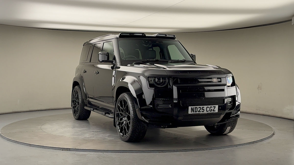 More views of Land Rover Defender 110