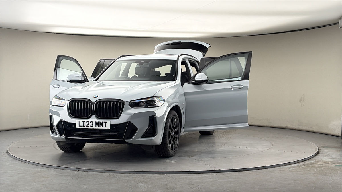 More views of BMW X3