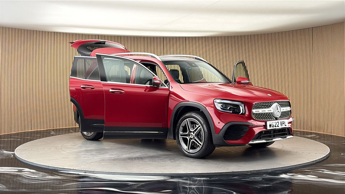 More views of Mercedes-Benz GLB