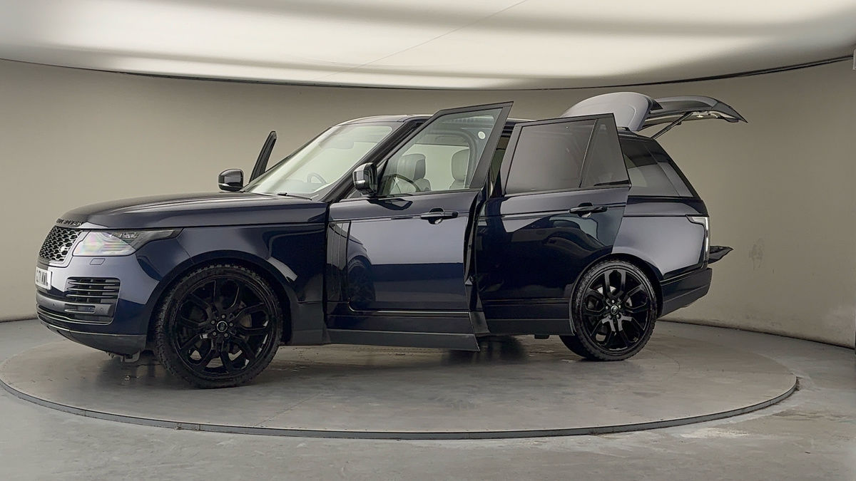 More views of Land Rover Range Rover