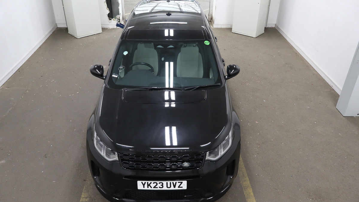 Land Rover Discovery Sport Image 7
