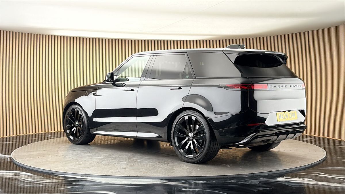 More views of Land Rover Range Rover Sport