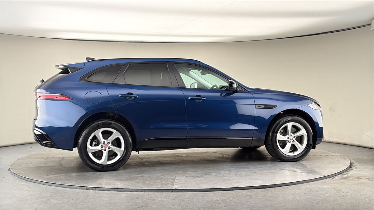 More views of Jaguar F-PACE
