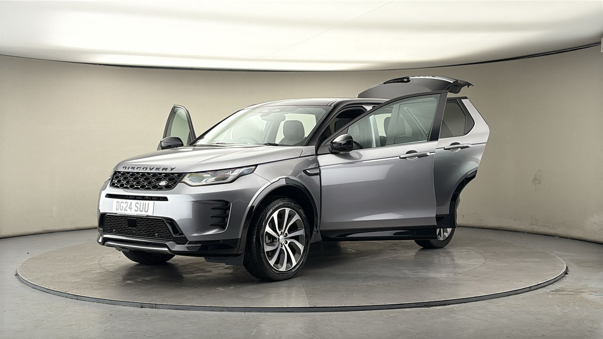 Land Rover Discovery Sport Image 22