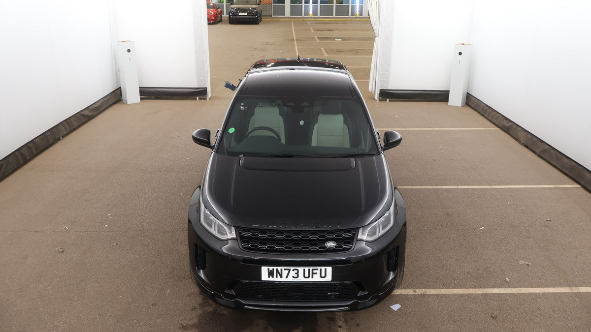 Land Rover Discovery Sport Image 7