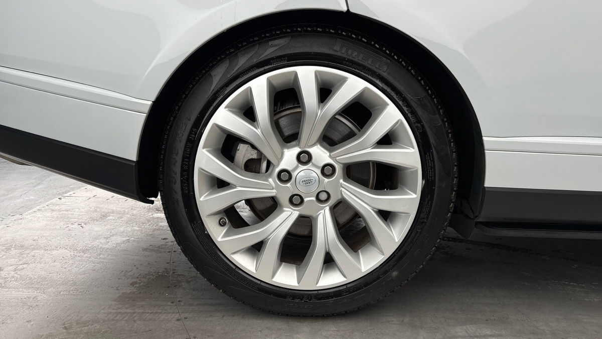 Land Rover Range Rover Image 10