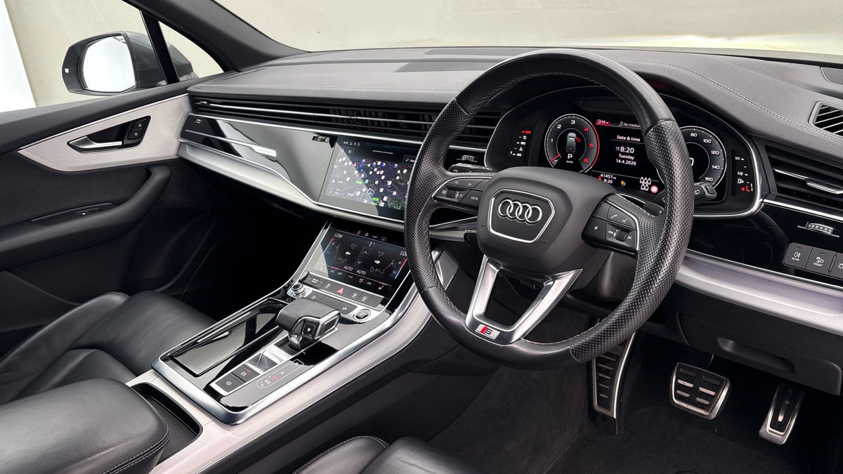 Audi Q7 Image 5
