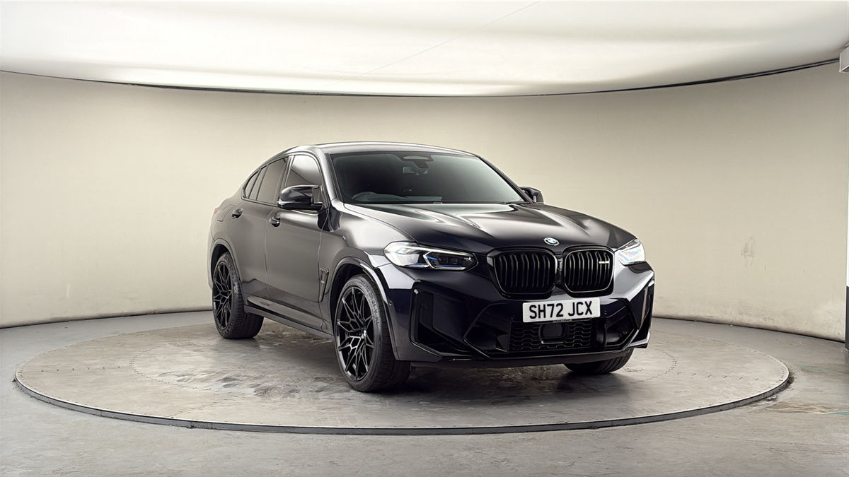 More views of BMW X4 M