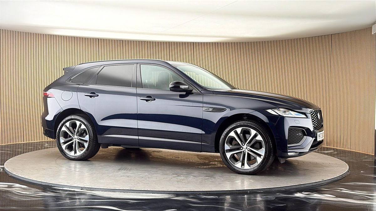 More views of Jaguar F-PACE