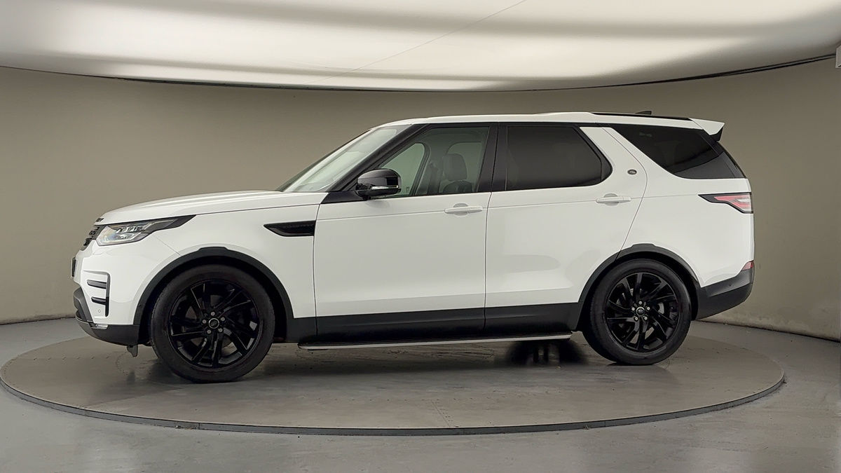 More views of Land Rover Discovery