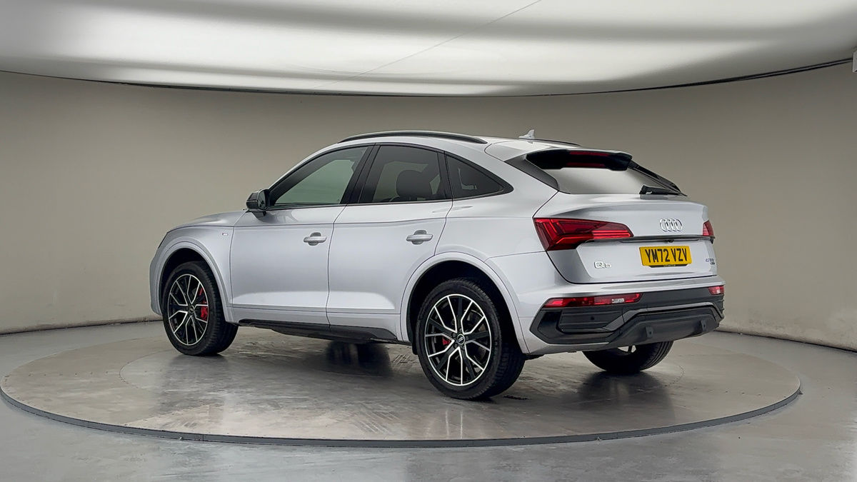 More views of Audi Q5