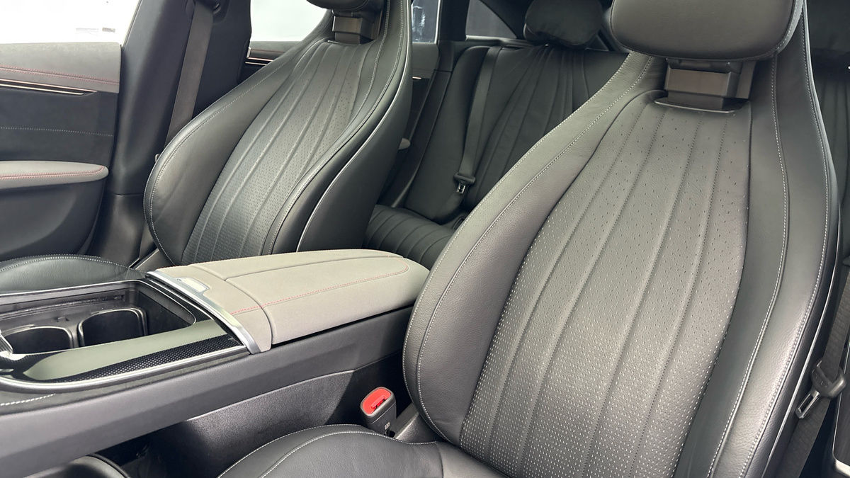 Mercedes-Benz EQS Image 7
