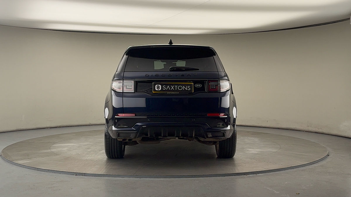 Land Rover Discovery Sport Image 4